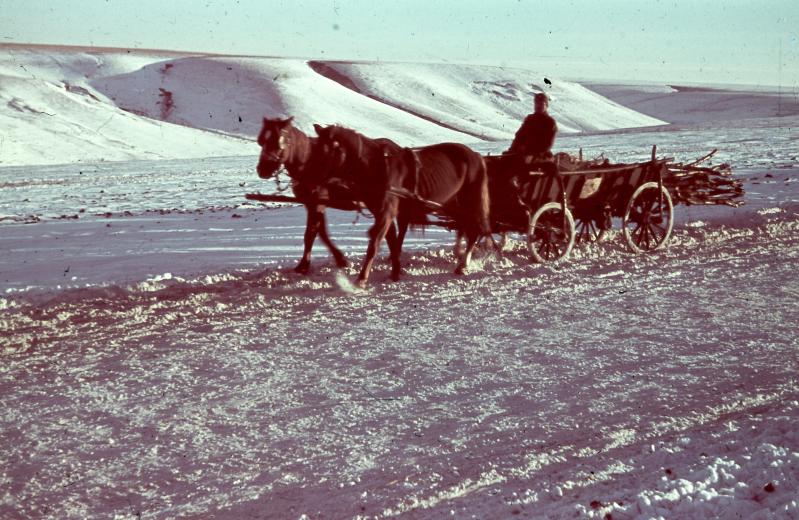 Fotos de un corresponsal de guerra húngaro en 1942 0_b6111_243213ce_orig