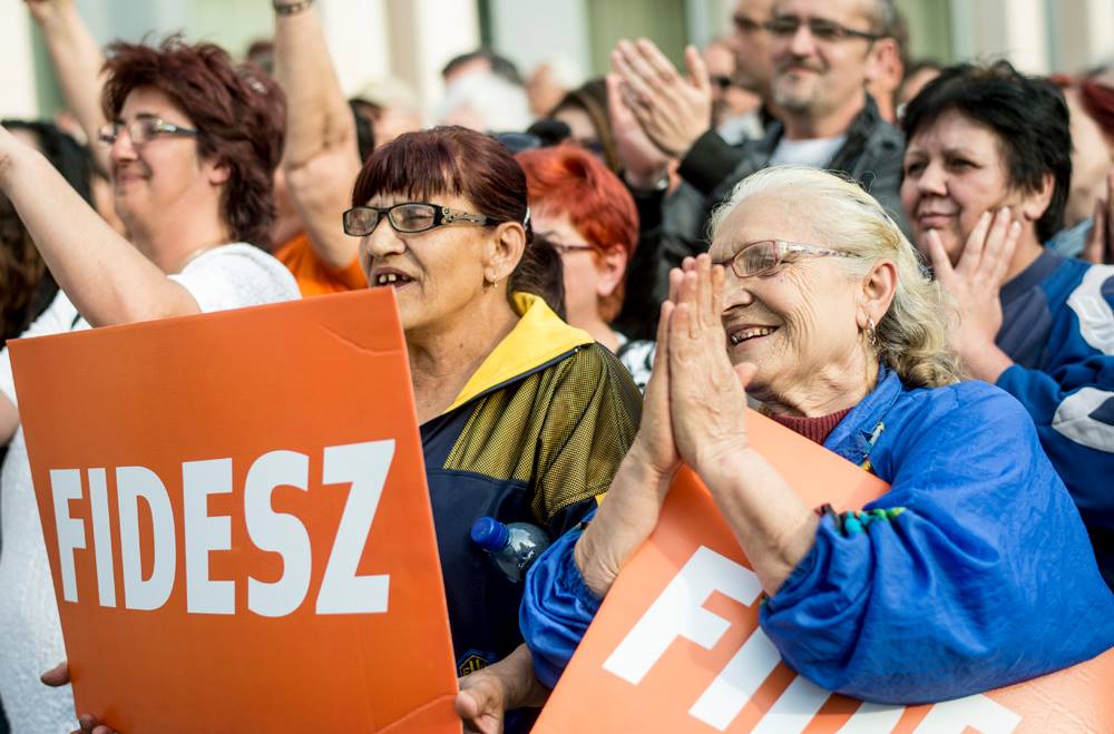 Nézhetetlen  a Napkelte - 5. fejezet - Page 22 Fidesz-szavazatok