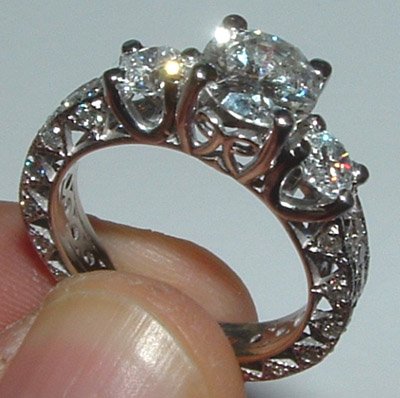 Despacho de Blackie - Página 12 3_2_carat_diamond_engagement_ring_antique_solitaire