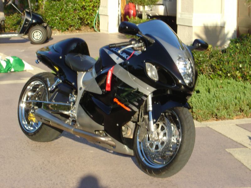 Une petite rallonge de bras oscillant !!!!! 2000_Suzuki_Gsx_r_1300_Hayabusa