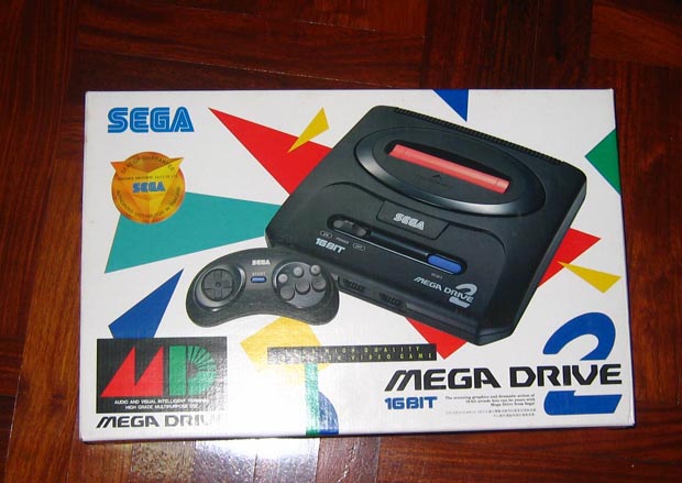 ادخل واضحك هههه New_Sega_Genesis_Mega_Drive_2_Console