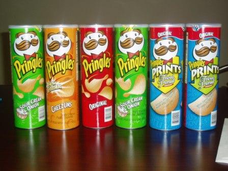 تخيلو نعيش ببيت واحد - صفحة 2 Pringles_Potato_Chips