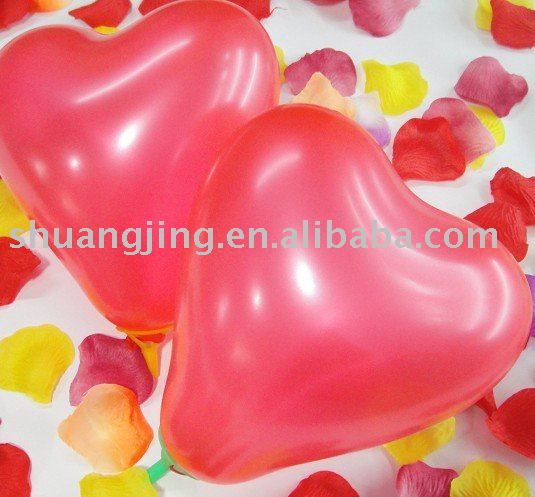 مبروووووك حبي هانا Heart_shape_decoration_balloons