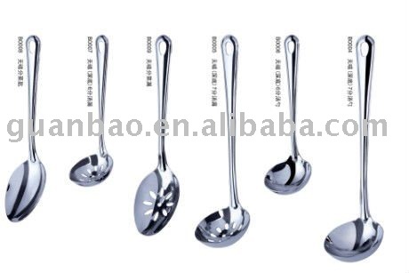 النهارده مافيش اكل قلت أجيب لكم شويه أدوات منزليه Kitchen_utensil_set