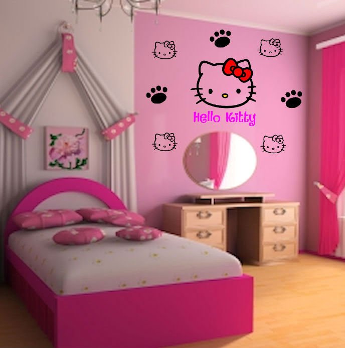 هدايا للمديرتان دادي و الامورة سمية Hello_Kitty_stickers_for_kid_room_decorative