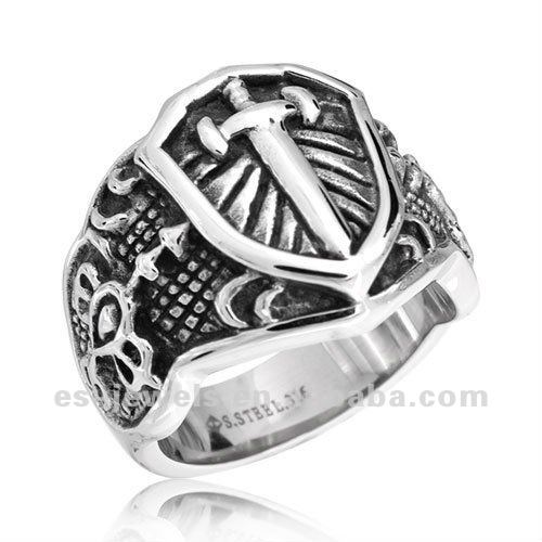 Datos para las fichas - Página 2 Bling_Jewelry_Celtic_Medieval_Cross_Stainless_Steel_Mens_Ring