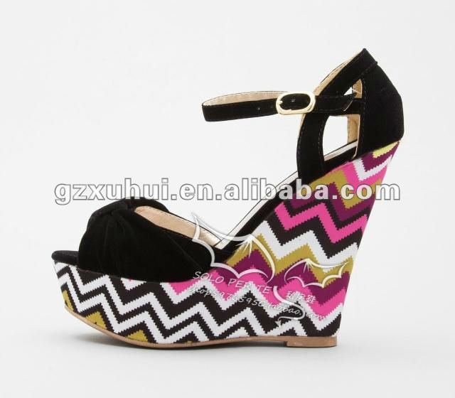 صور احذية روعة - صفحة 2 2012_Latest_fashion_ladies_high_heel_shoes