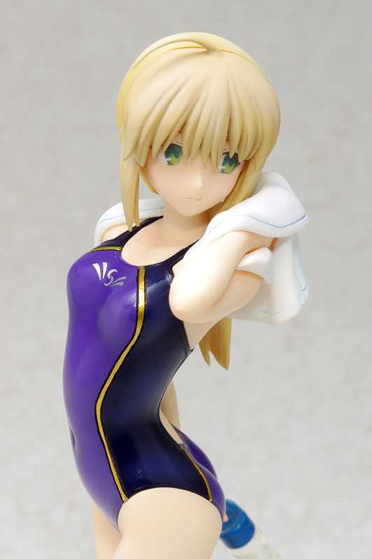 [Wave] Saber (Fate/Zero Ver.) Beach Queens Ver. FIG-MOE-5638_06