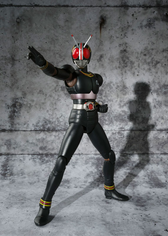 [Bandai] S.H.Figuarts Kamen Rider Black  &  Battle Hopper - Renewal ver. - Página 2 FIGURE-000876_03