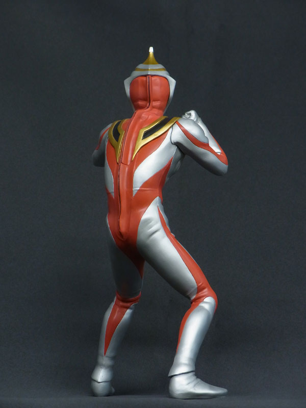 [X PLUS] ULTRA NEW GENERATION Ultraman Gaia V2 Complete Figure FIGURE-002207_02