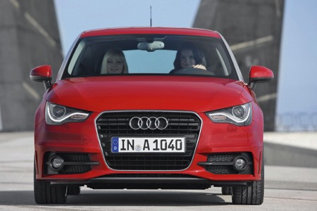 a1 من audi Audi_a1_2010_fd8ef-450-300