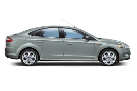 Ford Mondeo Ford_mondeo_5_portes_2007_2965