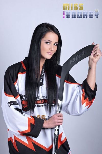 Zuzana Slezakova (Slovak Republic SUPRANATIONAL 2012) 2-zuzana-slezakova-miss-hockey_4