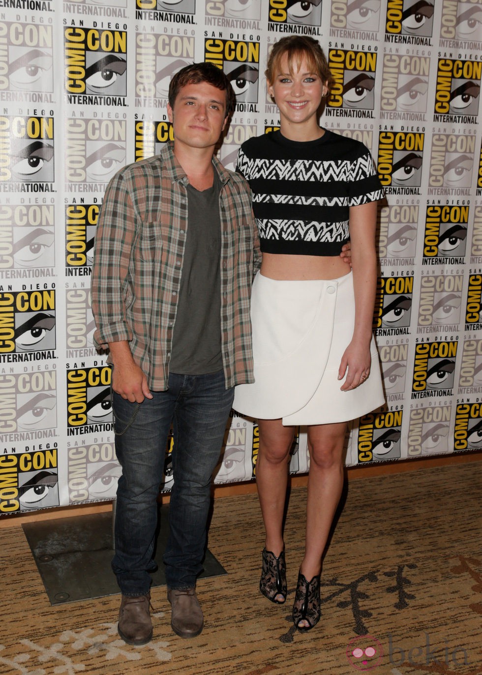 Hutcherson - ¿Cuánto mide Josh Hutcherson? - Altura - Real height 44392_josh-hutcherson-jennifer-lawrence-comic-con-2013