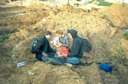 Rachel Corrie Kimdir  ?  Aliseriati_corrie11