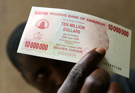 Zimbabwe Issues Half-Billion Dollar Bill Chigaramum190108AP_468x325