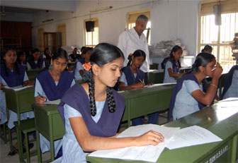 மதிப்பெண் கேட்டு கெஞ்சி எழுதினால் தேர்வு ரத்து : அரசு தேர்வுத் துறை எச்சரிக்கை Tblfpnnews_34601557255