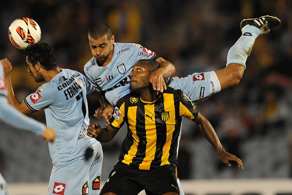 Chilenos en Copa Libertadores 2013 - Pgina 2 Iquique_211511