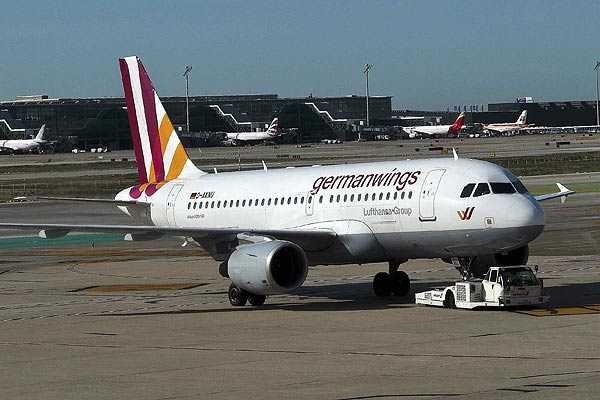 Se estrella en los Alpes un avión que cubría la ruta Barcelona-Düsseldorf - Página 2 German_03448-L0x0