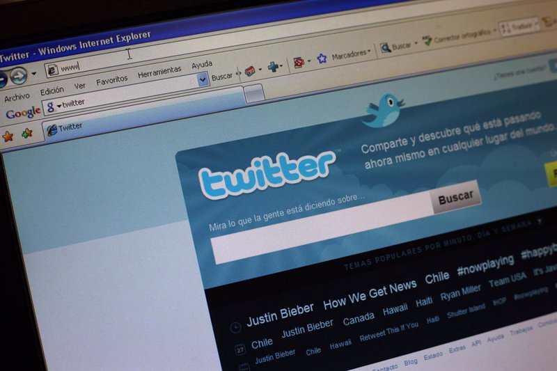 2.500 personas buscan su 'media naranja' en Twitter Fotonoticia_20100411105959_800