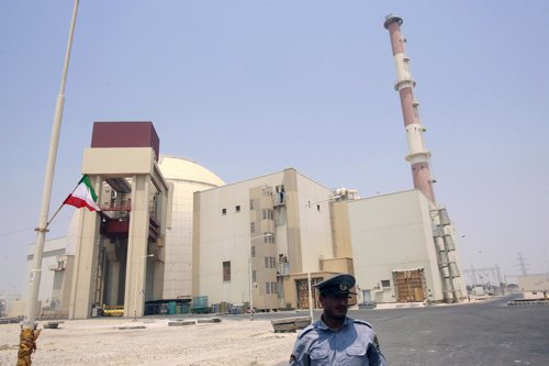 Un ex miembro de la AIEA afirma que Irán tiene material para construir bombas atómicas Fotonoticia_20100826170649_500