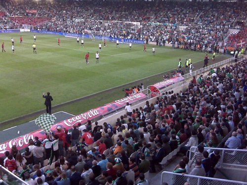 Cinco aficionados de Osasuna, condenados por cánticos "intolerantes" Fotonoticia_20111130171609_500