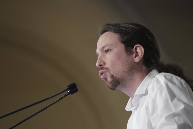 Un detractor de Maduro increpa a gritos a Pablo Iglesias en el hotel Ritz Fotonoticia_20140623110157_644