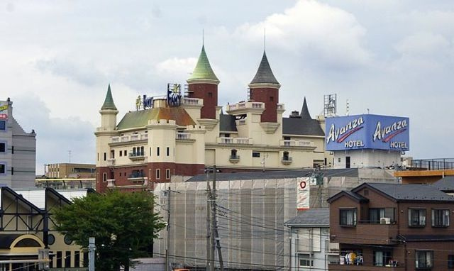 Des hotel thmatique!! un truc a visiter au japon Ku-xlarge