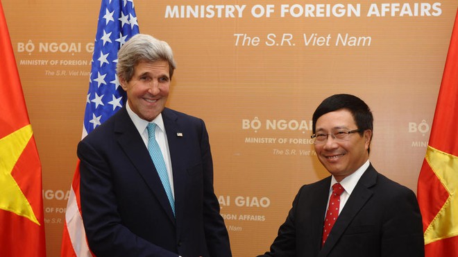 Ngoại trưởng Mỹ: Sẽ giúp Cảnh sát biển Việt Nam giữ hòa bình Biển Đông  John-kerry-tai-ha-noi-giaoduc.net.vn-2