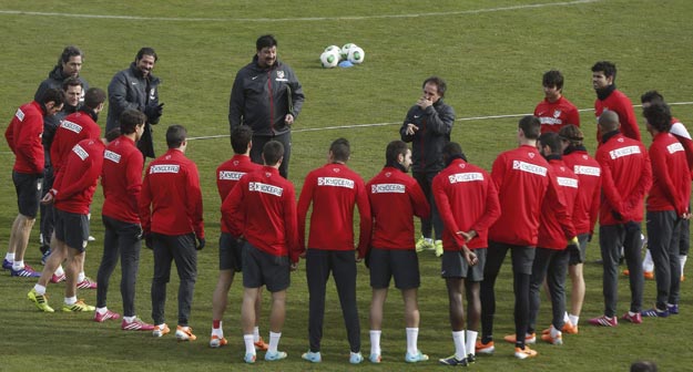 Vallecas mide el esfuerzo y la ambición de líder del Atlético 1390398334477