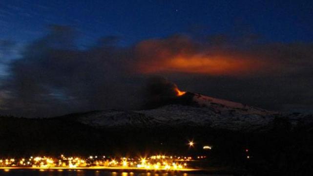 Seguimiento erupción #volcánCopahue . Actualización constante - Página 21 Tmb1_546587_20130528204814