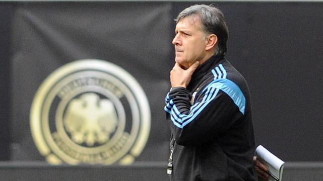 LA SELECCIÓN DEL "TATA" MARTINO SE PRUEBA CON EL CAMPEÓN DE MUNDO Tmb1_606211_20140903095445