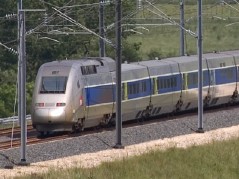 اذهب الى اي مدينة في المغرب في اسرع وقت ممكن القطار المغربي السريع TGV 2553