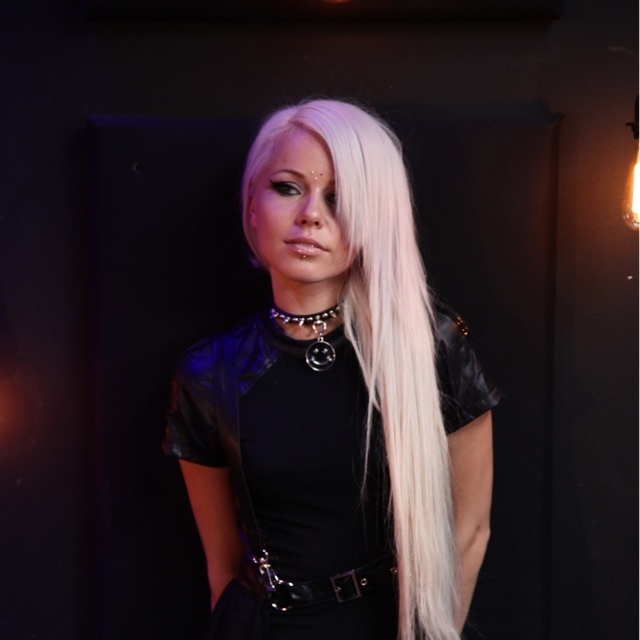 Kerli Live Acoustic Session and Chat E592cbc1-00d2-4923-b798-8789915bdfab_640x640