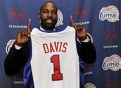 Un star de la NBA témoigne de son abduction Ob_c0d0c82e81adefe07c0f61b78d17b2c9_baron-davis