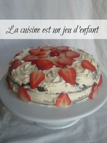 Gâteau au chocolat et aux fraises a la crème  Ob_84d56e_gatopochedouille