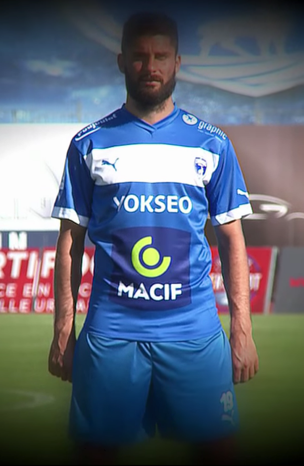 nouveau - Maillot 2015-2016 Ob_39becf_maillot-cnfc-2015-2016