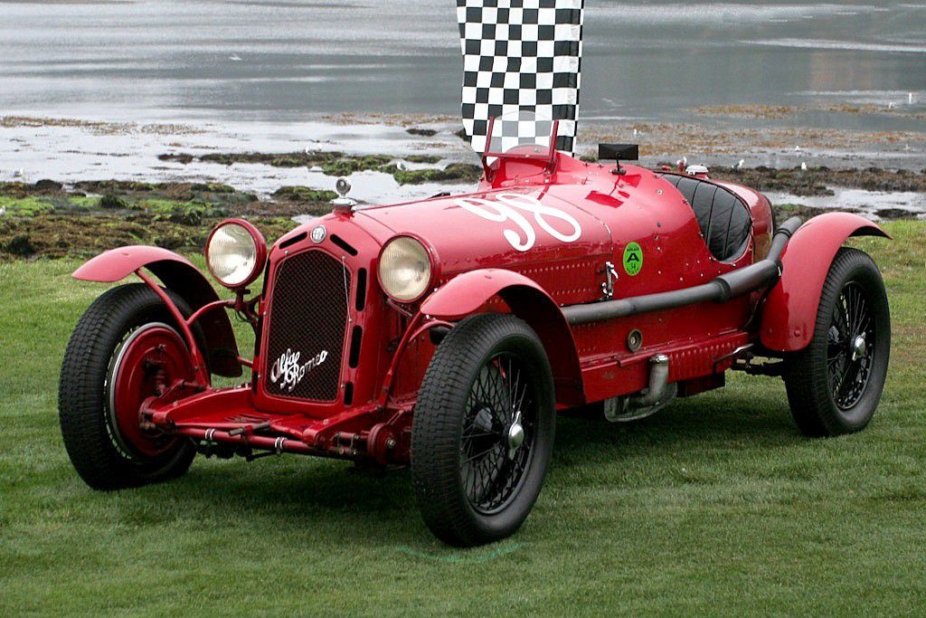 Une belle bête à Compiègne Ob_63deb7_alfa-romeo-8c-2300-monza-1931-101