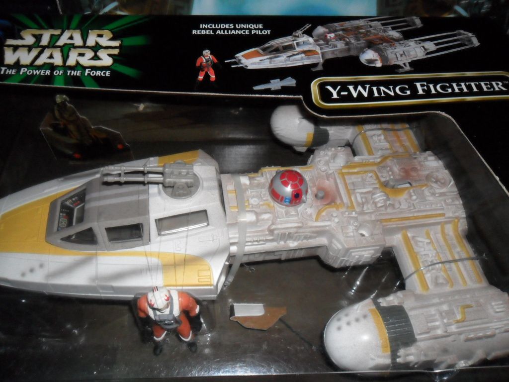 Collection n°182: janosolo kenner hasbro - Page 6 Ob_98ba33_y-wing-fighter-2