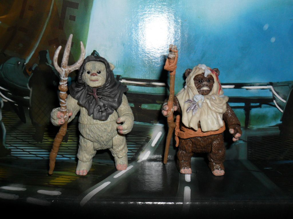 Collection n°182: janosolo kenner hasbro - Page 6 Ob_d0463f_ewoks-nho-apakk-et-paploo