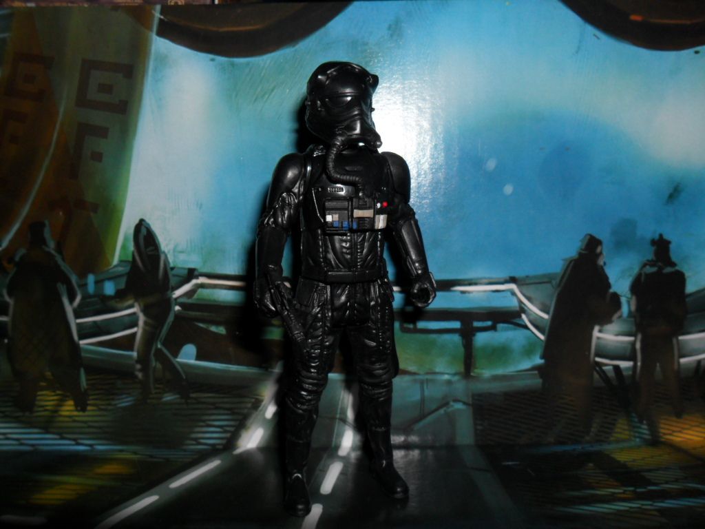 Collection n°182: janosolo kenner hasbro - Page 6 Ob_572a6e_tie-fighter-pilot