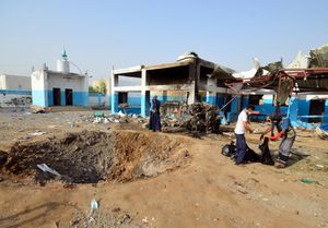 Yémen le pays bombardé oublié de tous, où des civiles sont régulièrement tué par le pays des droits de l'homme : l'Arabie Saoudite... Ob_789dbe_yemen-msf-bombarde