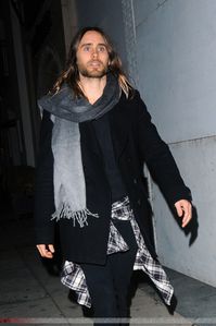 Jared Leto @ Out in Los Angeles – 27 Février 2014 [candids]  0002