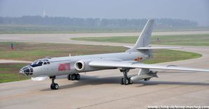 Armée Chinoise / People's Liberation Army (PLA) - Page 31 H-6M-Bomber