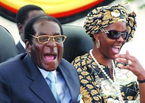 (African) First Ladies ! - Page 2 Robert-et-grace-mugabe