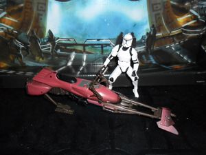 Collection n°182: janosolo kenner hasbro - Page 4 Clone-trooper-with-speeder-bike--4-