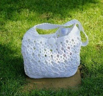 alot of wonderful bags with Patterns - كروشيه / حقائب رائعة مع البترون Sac-blanc-