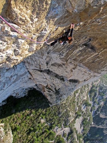 Patrick Edlinger Au-dela-de-la-Vertical-avec-Coco-032-copie