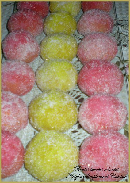 حلوى رائعة المذاق و المنظر Boules-sucrees-colorees