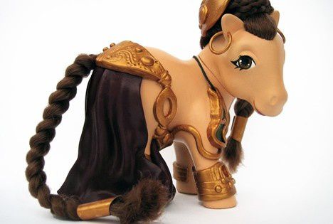 Photos albums... - Page 9 Petit-poney-princesse-leia-2